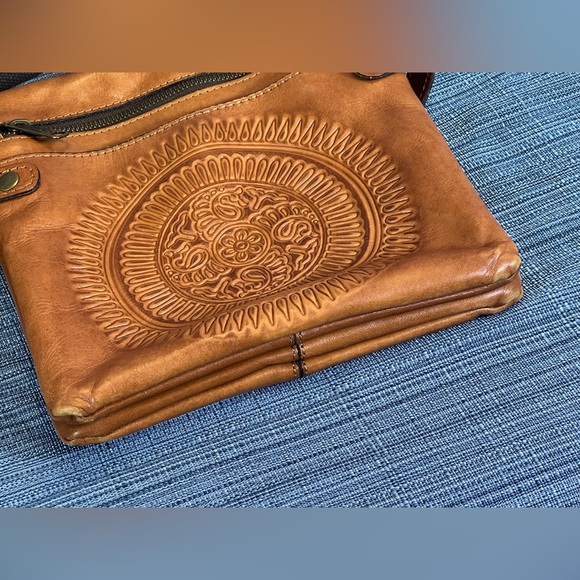 Patricia Nash Crossbody Leather Bag - Preloved in Camel - Picture 9 of 15